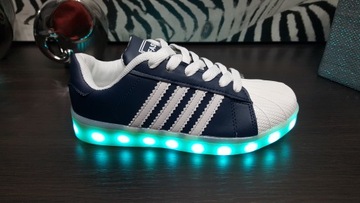 Спортивные кроссовки со светодиодной подсветкой GLOWING NAVY/WHITE USB 38