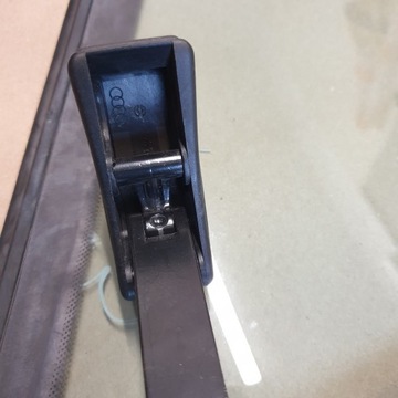 фото thumb №9, Стекло кузовная боковая откидная левая audi a3 8l 3d оригинальный номер