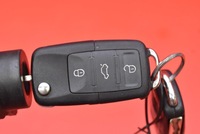 фото thumb №8, Замок запалювання ключ 4b0905851q vw polo 5 v 6r 1.2 12v 70 km 09-15
