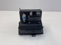 Бардачок usb aux sd x90020201mr jeep grand cherokee Недорого, фото thumb