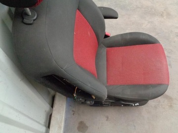 фото thumb №8, Сиденье fiat doblo 2 ii opel combo d 2010- правые английский