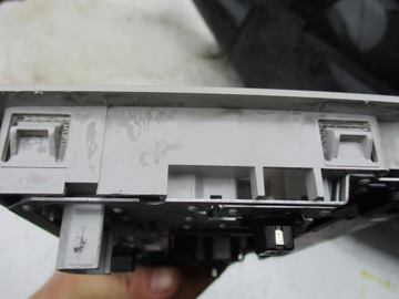 фото thumb №6, Seat altea 2010r -лампа внутренняя ,освещение кабины 5p0947105c