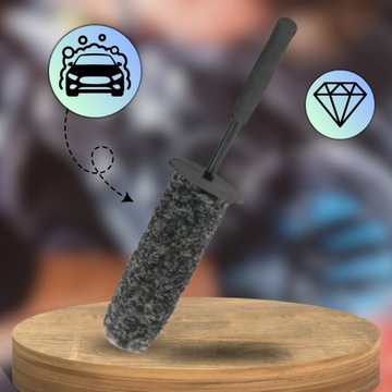 Мягкая многофункциональная щетка для дисков из микрофибры и тормозных суппортов.