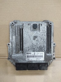фото thumb №1, Бортовой компьютер блок управления двигателя renault espace iv 2.0dci 0281017607 8201119303