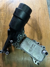 фото thumb №1, Mercedes-benz a, cla, gla корпус фільтра масла з радіаторів a 6511801065