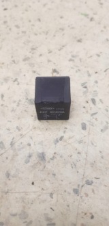 фото thumb №2, Реле 4141f універсальний alfa romeo 166