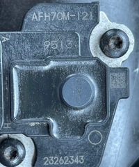 фото thumb №10, P8 gmc yukon xl denali iv 2015 - 6.2 v8 корпус фильтра воздуха 84061303