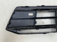 Купить Решётка бампера правая перед audi q5 80a s-line 80a807680d, фото thumb