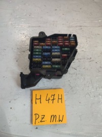 Купити Запобіжник середина volkswagen passat b5 6432168 genuine, фото thumb