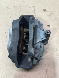 фото thumb №8, Суппорт тормозной правые перед, правые переднее mercedes cls w218 344mm