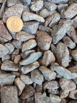 Brązowy otoczak ogrodu akwarium Porfido Marrone matowy brązowy 2-4 cm 24 kg