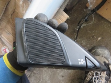 фото thumb №1, Volvo xc60 i 08- треугольник заглушка зеркало правая динамик x