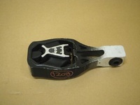 фото thumb №1, Кронштейн подушка двигуна peugeot 3008 ii 5008 ii