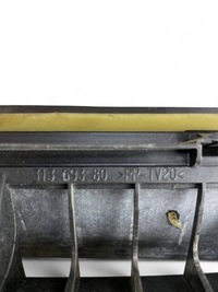 фото thumb №5, Volvo xc90 2022 решётка вентиляционная pod бампером задним 31369380