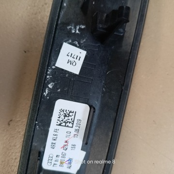 фото thumb №10, Audi a4 b9 планка оббивний dekor двері правий зад