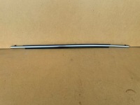 фото thumb №1, Молдинг уплотнитель перед левый mazda 6 kombi 19-