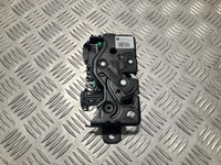 фото thumb №1, Замок кришки багажника bmw 1 f40