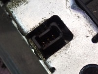 фото thumb №5, Vw polo iv 9n замок крышки багажника 6q6827505e 3 pin