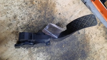 фото thumb №1, Потенциометр газа volkswagen polo 1.2b 01r