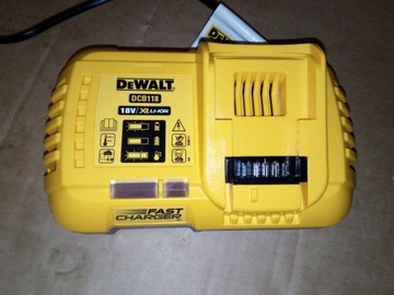 ЗАРЯДНОЕ УСТРОЙСТВО для аккумуляторов DeWALT, аккумулятор 8,0А