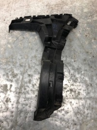 фото thumb №1, Напрямна бампера правий задня audi q3 8u 8u0807454a