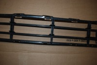 Купить Volvo xc90 2 средняя решётка решётка  бампера оригинальный номер 32227520, фото thumb