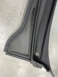 фото thumb №5, Панель под лобовым стеклом q3 rsq3 83a оригинал 83b819403a