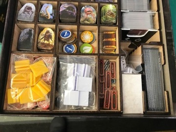 DREWNIANE INSERTY DO GRY GLOOMHAVEN - SZCZĘKI LWA