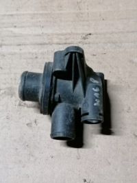 фото thumb №1, Корпус термостата mercedes w168