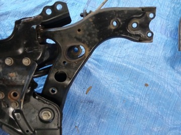 фото thumb №3, Rav4 iv рестайлинг гибрид рычаг левый правый