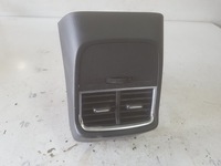 фото thumb №1, Audi a3 8v 13-15r решётки обдув задняя