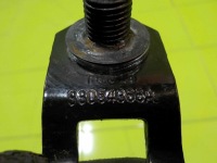 фото thumb №5, Mercedes r w251 07r кліпса поперечина ліва задня a2518601269