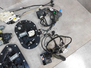 фото thumb №7, Audi q7 4m натяжители дверь softclose soft close комплект передний рестайлинг