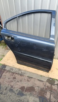 фото thumb №1, Двері праве задня volvo s60 02r