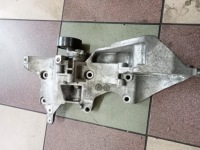 Купити Кронштейн кронштейн генератора vw golf vi a3 1,6 tdi 03l903143q, фото thumb