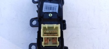 фото thumb №8, Kia niro перемикач скла правий зад задній 93590g5900 le-d76