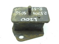 фото thumb №1, Mitsubishi l200 ii iii 96-06 2.5 td 4d56 подушка двигателя