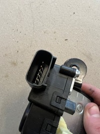 фото thumb №8, Hyundai i30 iii kombi hb 17-20 замок кришки багажника 81230-g3000