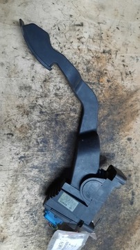 фото thumb №3, Потенциометр газа fiat stilo 1.6b 02r