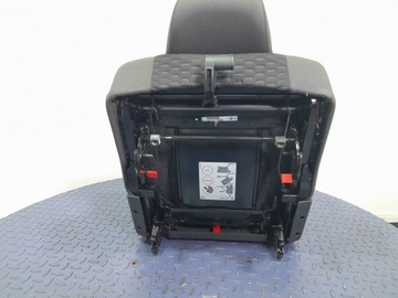 фото thumb №9, Vw touran i рестайлінг сидіння зад задній правий складний