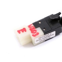 фото thumb №11, Mercedes c w203 переключатель свет тормоза