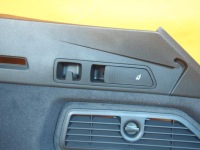 Audi e-tron 4ke обивка багажника пол обшивки 4ke863879 / 4ke863880 Цена, фото thumb