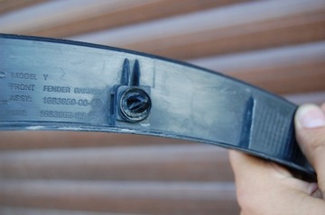 фото thumb №13, Планка крыльев перед правая tesla y 168385900-00a