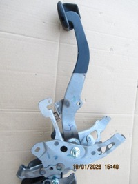 фото thumb №1, Педаль тормоза toyota yaris iii lift 1.5