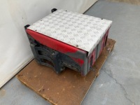 фото thumb №2, Iveco stralis коробка основа акумуляторів