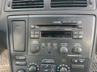 фото thumb №1, Volvo s60 1 i 00-10 радио оригинальные cd отсутствует код