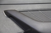 фото thumb №4, Оббивка двері зад праві шкіра біла nić vw arteon 3g8867212e