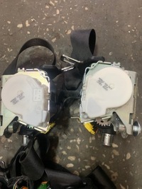 фото thumb №7, Mercedes c класс w204 рестайлинг pas ремни безопасности натяжитель оригинал комплект