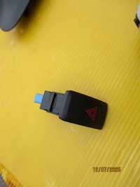 фото thumb №1, Mitsubishi space star ii перемикач аварійних