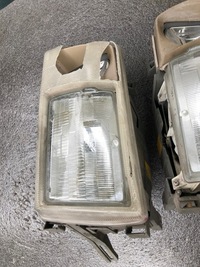 фото thumb №6, Лампы передние mercedes r129 sl usa повреждённые